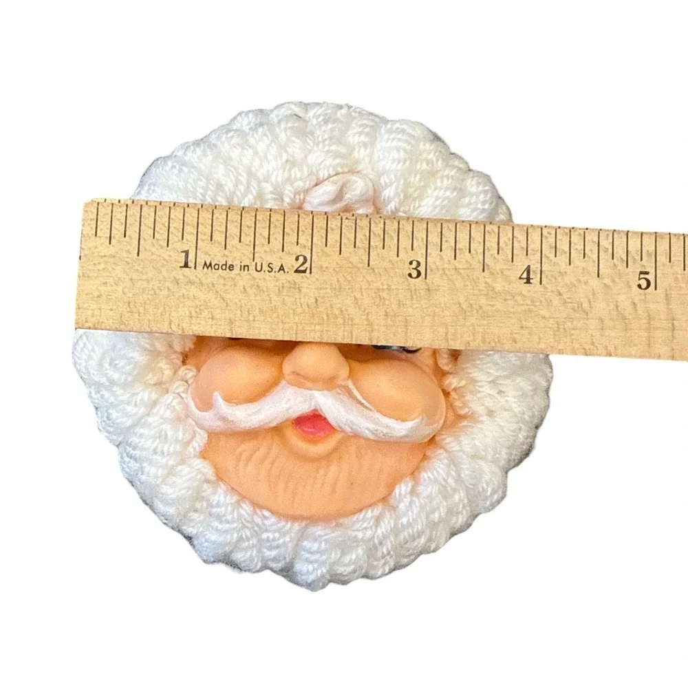 Christmas Ornaments Unisex OS‎ Red Vintage Santa Mrs Claus Yarn